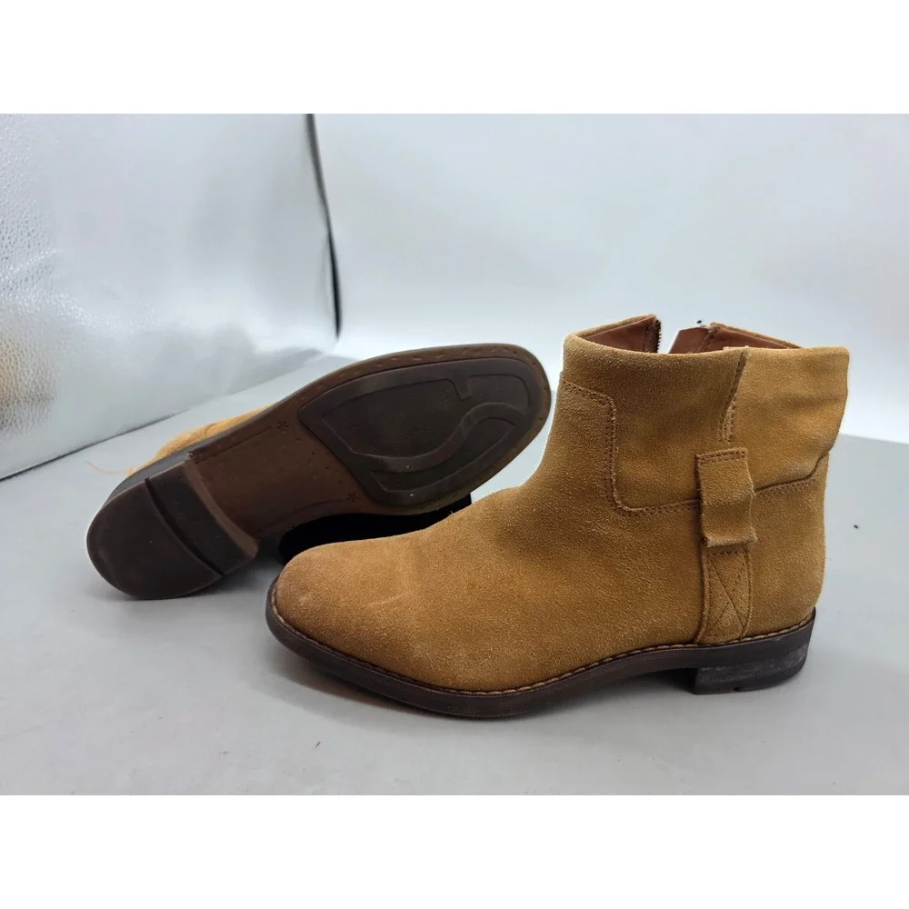 Franco Sarto Malina Tan Suede Ankle Boots‎ Womens 7.5 M Side Zip Round Toe